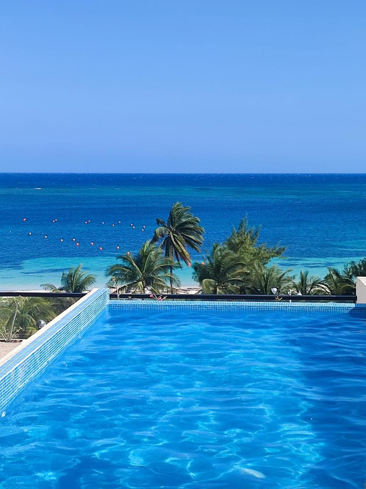 Modern 1 Bedroom Suite By Beach Great Location! Пуэрто-Морелос Экстерьер фото