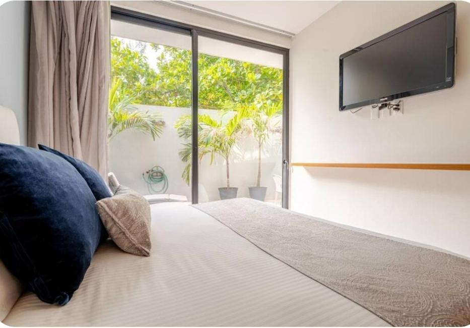 Modern 1 Bedroom Suite By Beach Great Location! Пуэрто-Морелос Экстерьер фото