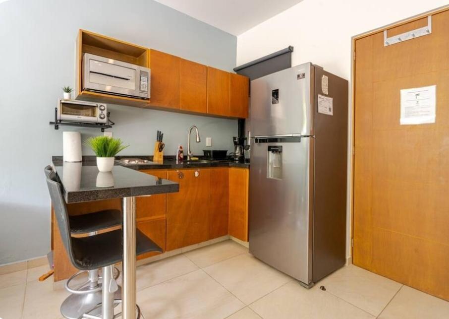 Modern 1 Bedroom Suite By Beach Great Location! Пуэрто-Морелос Экстерьер фото